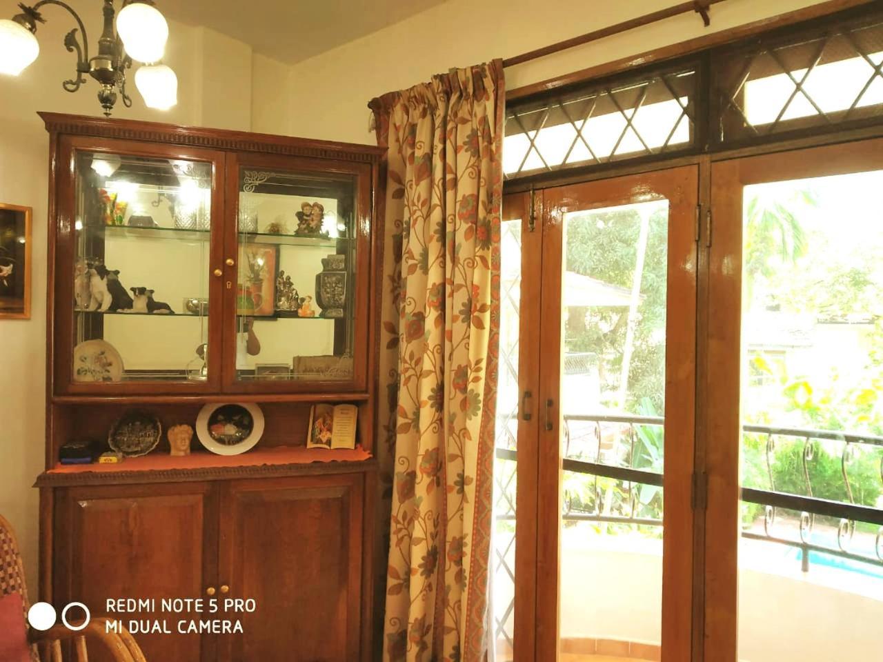 Diana Apartments Candolim Bagian luar foto