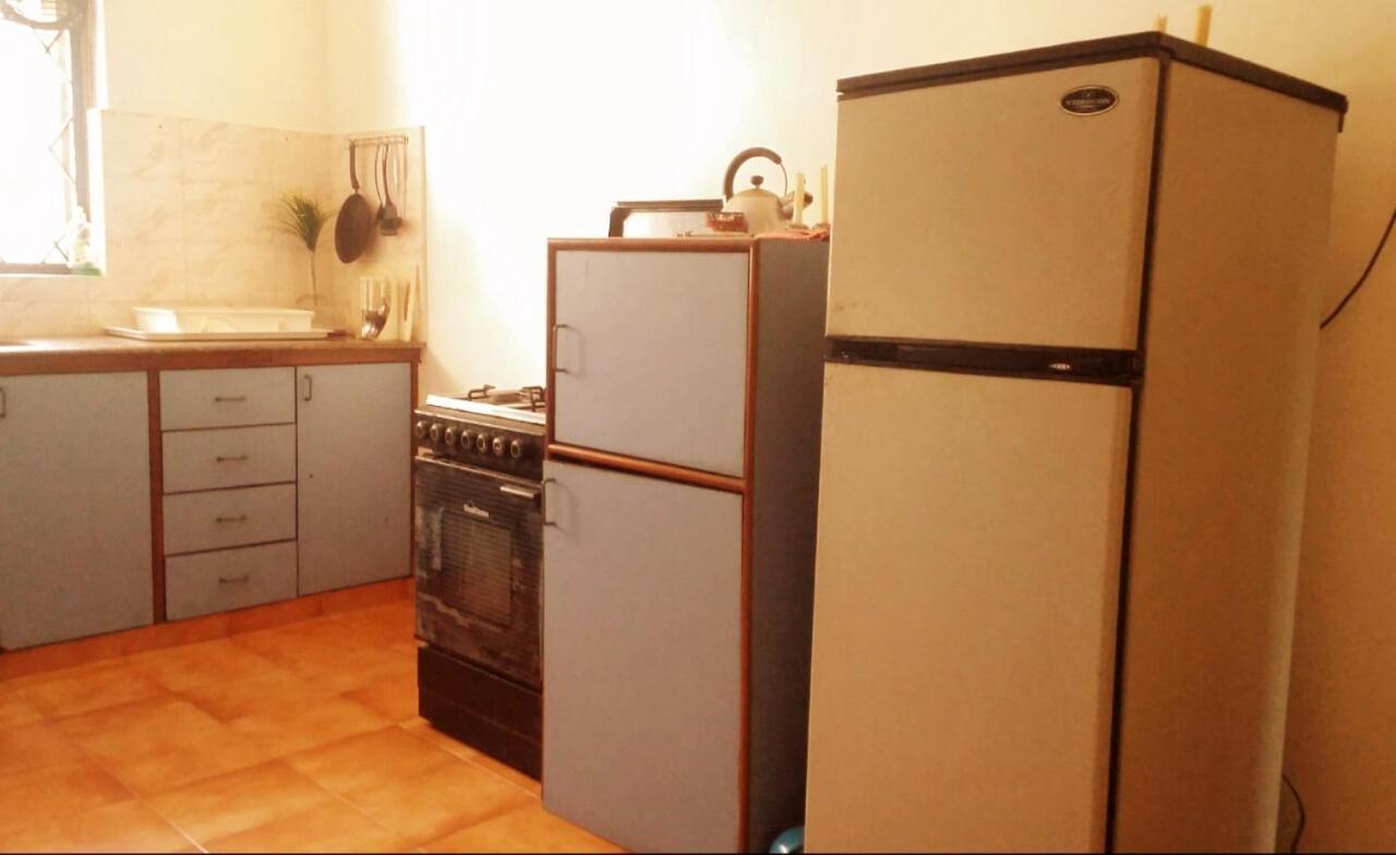Diana Apartments Candolim Bagian luar foto
