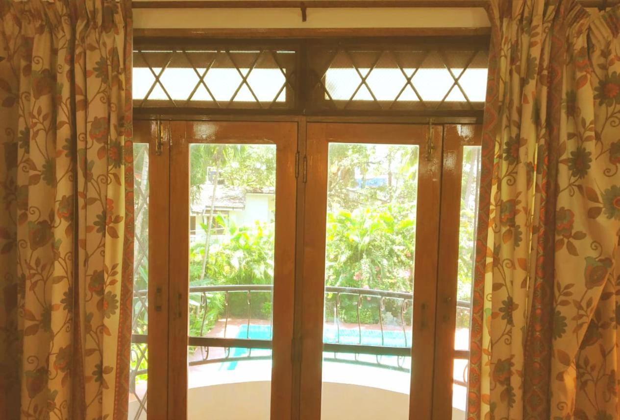Diana Apartments Candolim Bagian luar foto