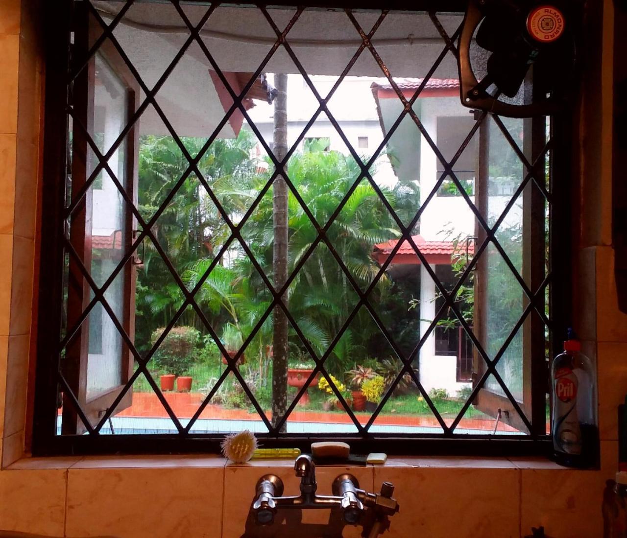 Diana Apartments Candolim Bagian luar foto