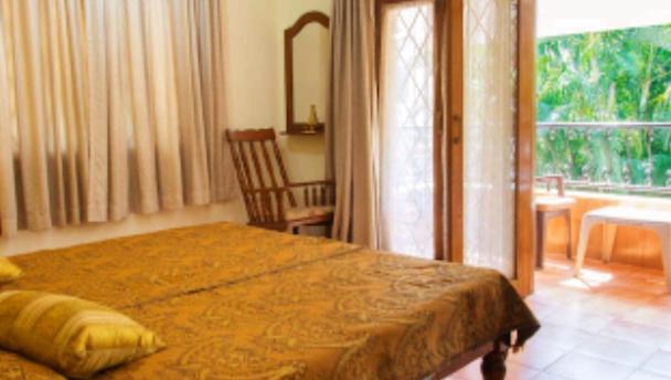 Diana Apartments Candolim Bagian luar foto