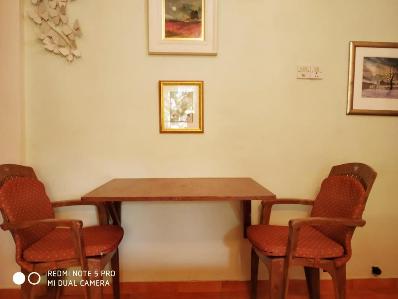 Diana Apartments Candolim Bagian luar foto
