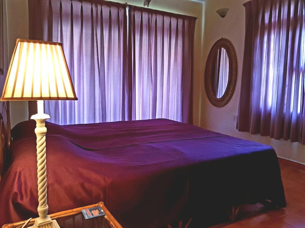 Diana Apartments Candolim Bagian luar foto
